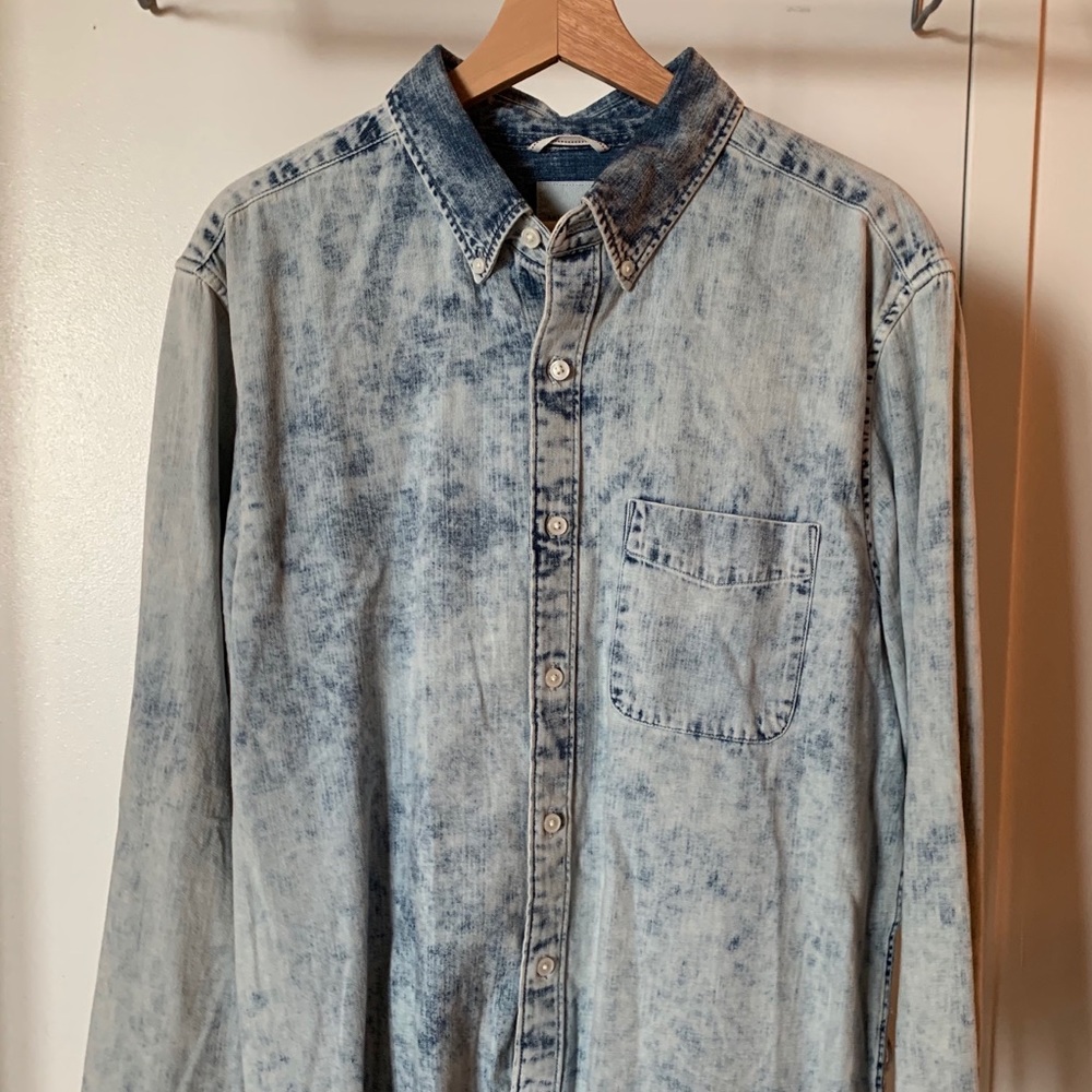 American Eagle shirt(L)